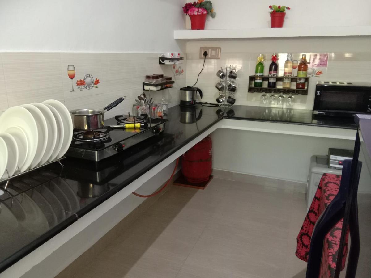 Coorg Homeland Homestay -With Kitchenette マディケーリ エクステリア 写真